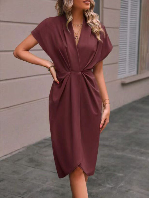 Summer Batwing Sleeve Dress Fashion V-neck Short Sleeve Pleated Dresses Womens Clothing - Image 2